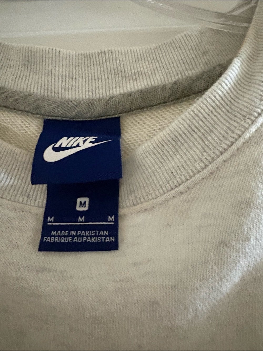 Nike Men’s White Crewneck Sweatshirt with Navy Tag